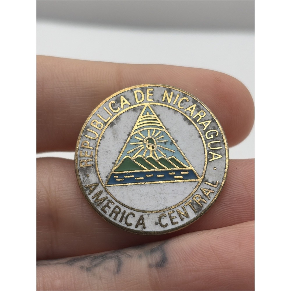 Republic Of Nicaragua Central America Spanish Language Lapel Hat Pin